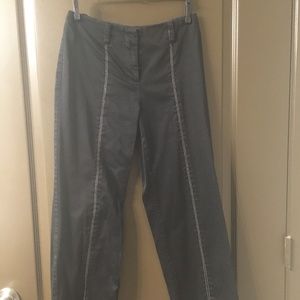 White House Black Market Black Capris Pants